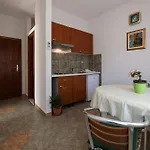 Hropic * Lastovo