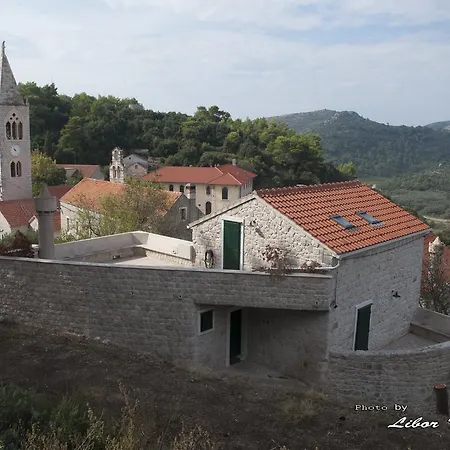 Hropic * Lastovo